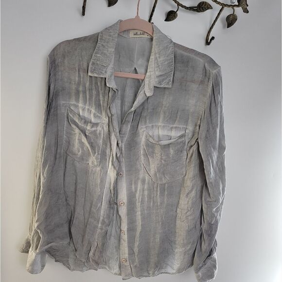 Bella Dahl bray distressed split hem button up top - Picture 1 of 6
